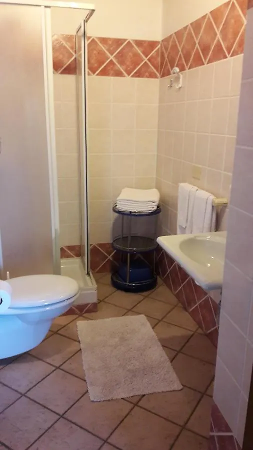 Hotel La Casa Rossa Riola Sardo