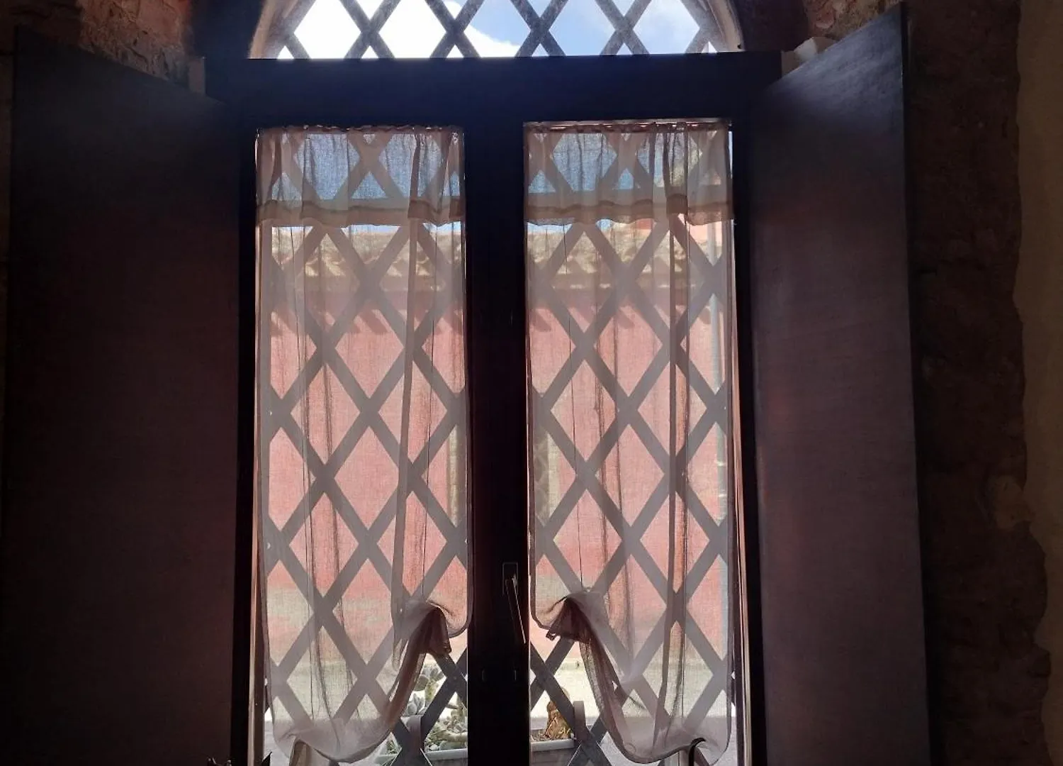Hotel La Casa Rossa Riola Sardo Italia