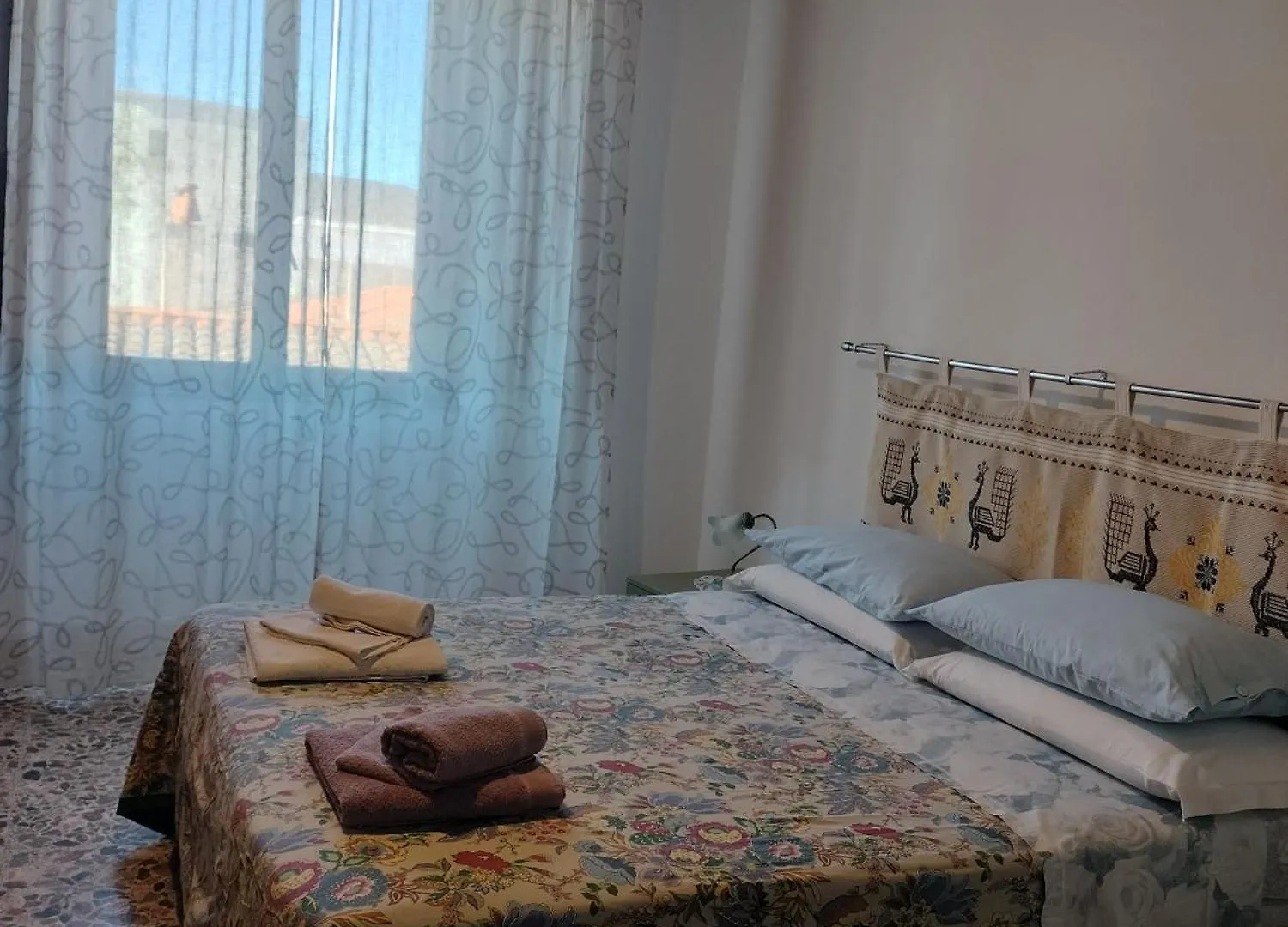 Hotel La Casa Rossa Riola Sardo Locanda